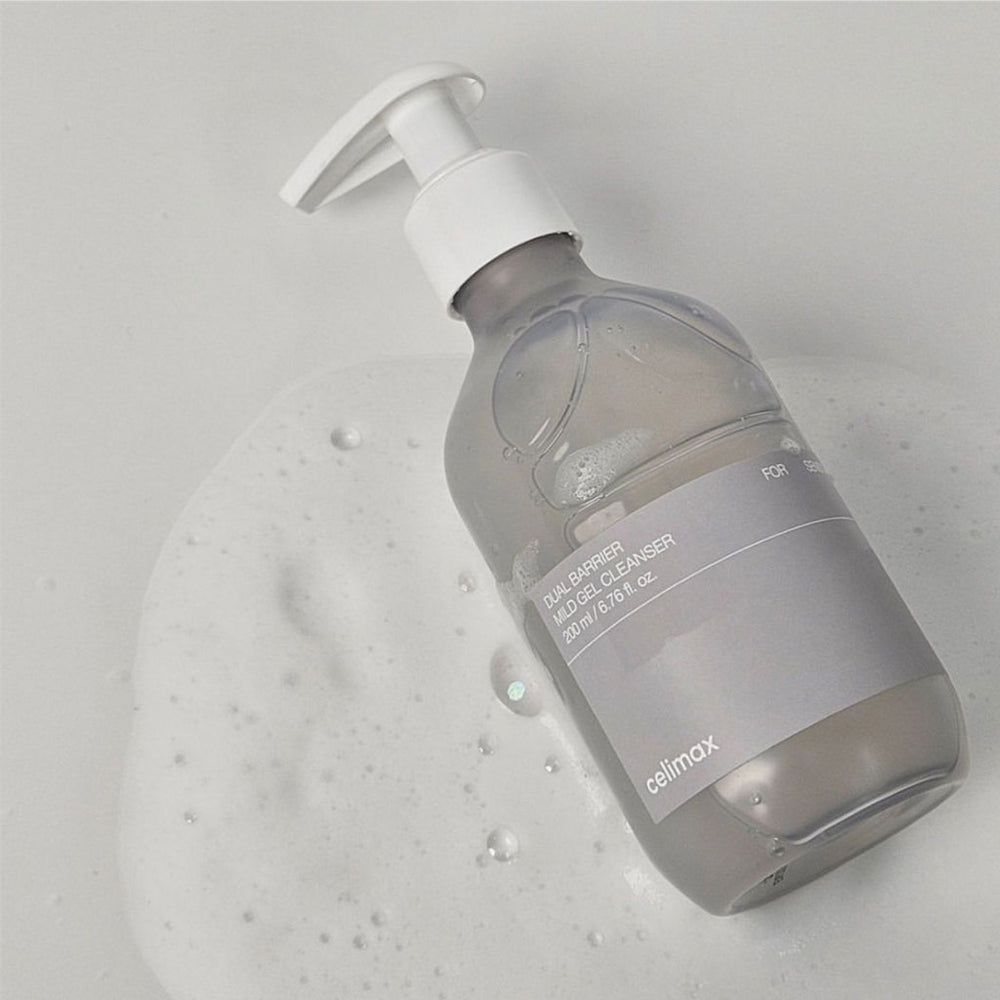 🩶 Celimax Dual Barrier Mild Gel Cleanser
غسول جل لطيف ينظف البشرة بدون تجفيف مع دعم حاجز البشرة وترطيبها أثناء التنظيف