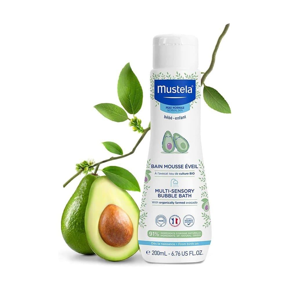 لحظات استرخاء ممتعة لطفلك مع فقاعات ناعمة وعطر لطيف من موستيلا Mustela. غسول فقاعات متعدد الحواس ينظف بلطف، يحافظ على توازن البشرة، ويجعل وقت الاستحمام تجربة مريحة وممتعة.