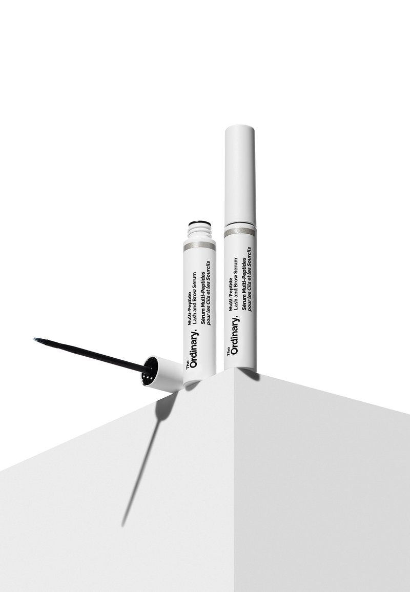 The Ordinary Multi-Peptide Lash and Brow Serum
تكثيف. إطالة. تقوية.
سيروم واحد يعيد امتلاء الرموش والحواجب خلال أسابيع
