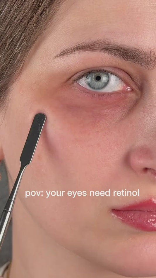 Dr. Althea Retinol Flat Iron Eye Roller
رتنول رولر لمنطقة حول العين من دكتور الثيا الكورية 🇰🇷
شد + تفتيح + تقليل انتفاخ في خطوة واحدة