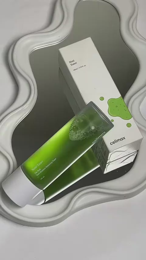 Celimax The Real Noni Moisture Balancing Toner
تونر مرطب ومهدئ غني بخلاصة النوني والأحماض الأمينية من سيليماكس الكورية 🇰🇷...
تونر  لدعم حاجز البشرة ومنح ترطيب عميق ولمعة صحية للبشرة. مناسب خصوصاً للبشرة الحساسة، الجافة، أو المتهيجة.