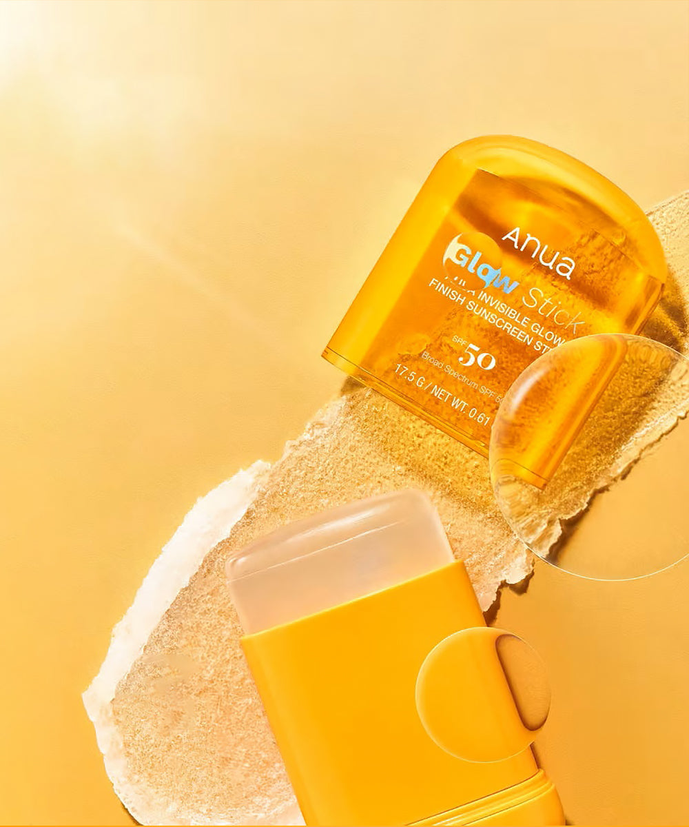 احمي بشرتك بسهولة في أي وقت وي مكان مع واقي الشمس الستيك من انوا الكورية 🇰🇷
 Anua Glow Stick Sunscreen،
ستيك بتركيبة خفيفة تمنح حماية عالية مع لمسة طبيعية وإشراقة صحية، دون ترك طبقة بيضاء أو ملمس دهني.