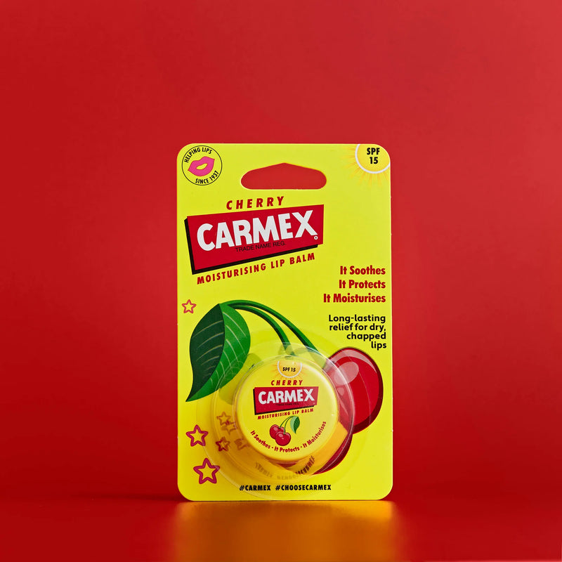 حماية فورية وترطيب عميق للشفاه من كارمكس الامريكية 
Carmex Lip Balm
 يعالج الجفاف والتشققات ويمنح شفاهك نعومة تدوم