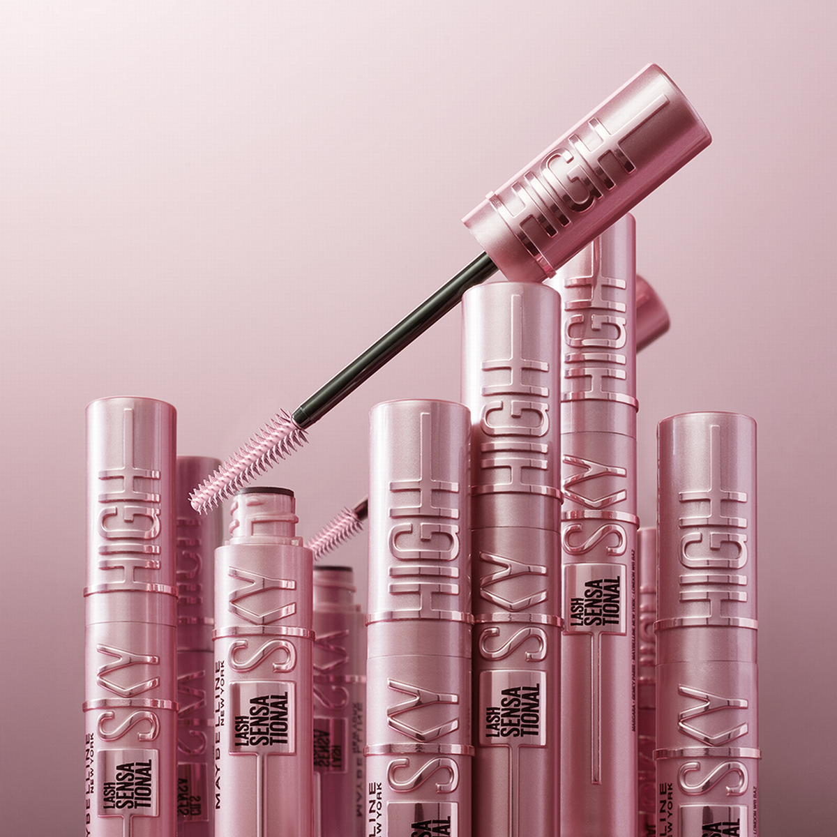 نيويورك لاش سنسيشنال سكاي هاي ماسكارا من ميبيلين 
Maybelline New York Lash Sensational Sky High Mascara