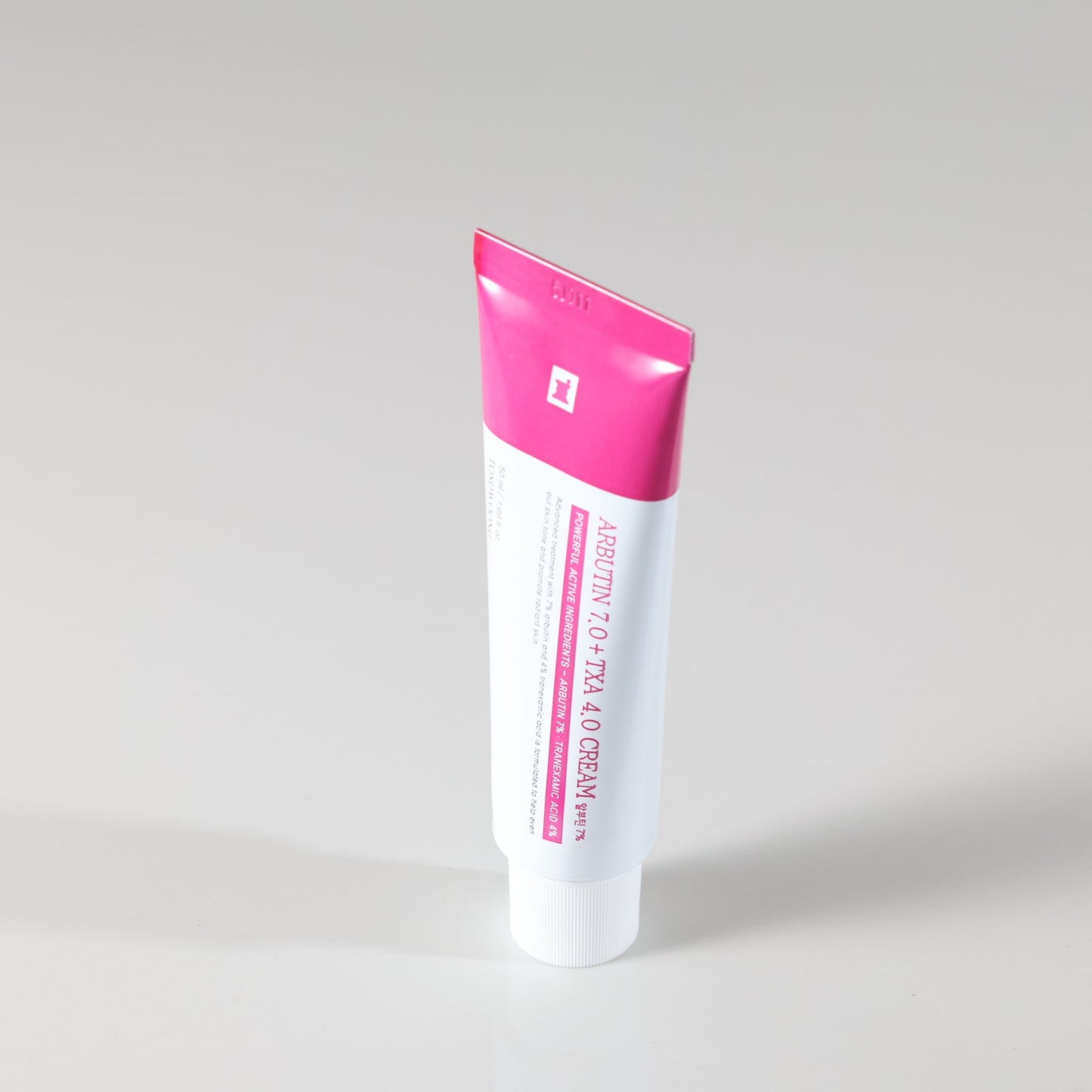 الفا اربوتين بلص ترانيكساميك أسيد من توسوونك الكورية 
🇰🇷 TOSOWOONG Alpha Arbutin + TXA Cream
✨ كريم تفتيح متطور يساعد على تقليل التصبغات والبقع الداكنة وتوحيد لون البشرة، ليمنحها إشراقة ومظهراً أكثر صفاءً مع الاستخدام المنتظم.